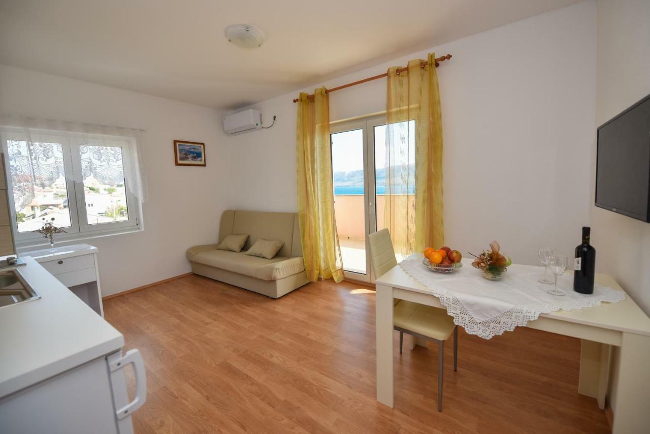 Apartments Zakarija Novaglia Esterno foto