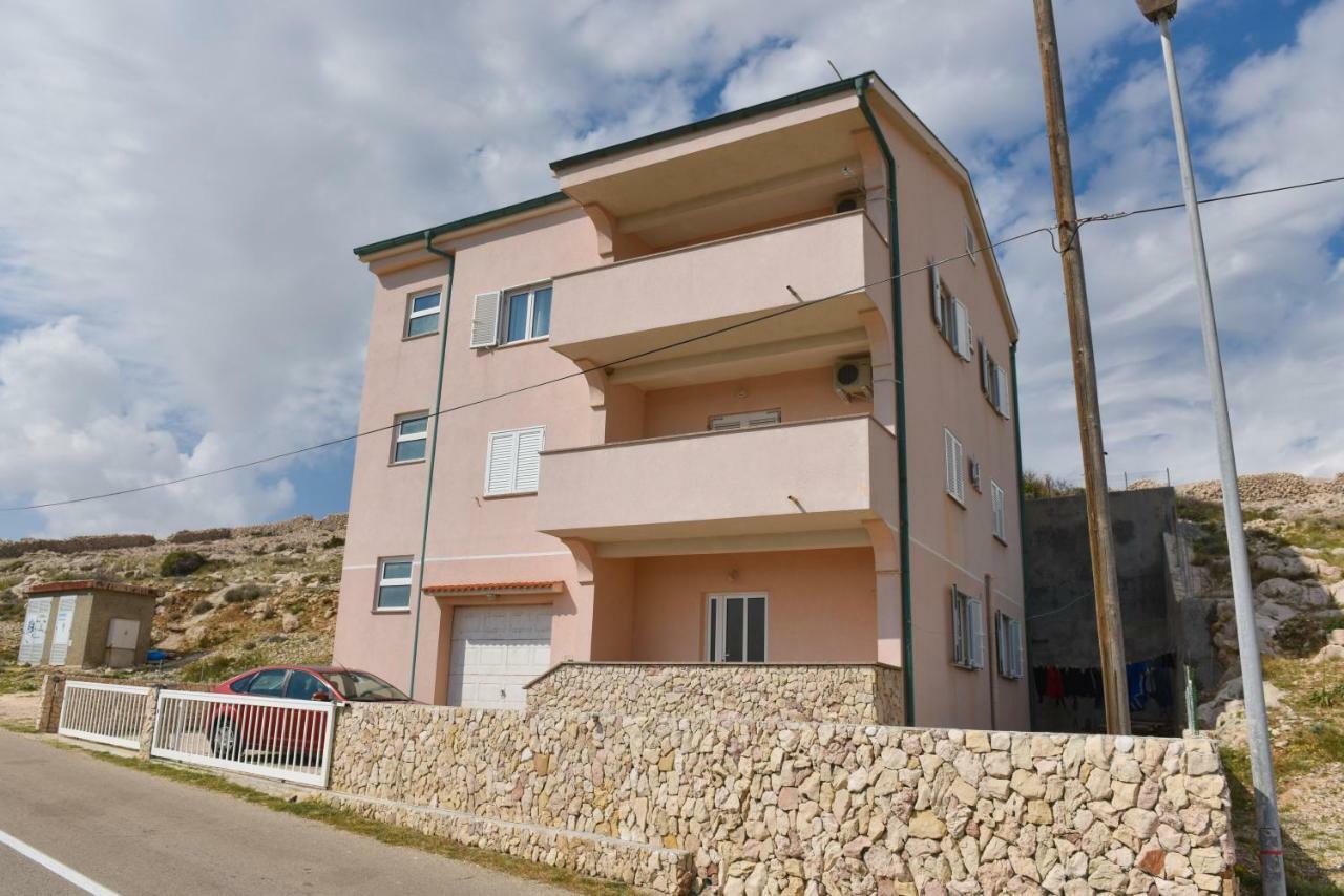 Apartments Zakarija Novaglia Esterno foto